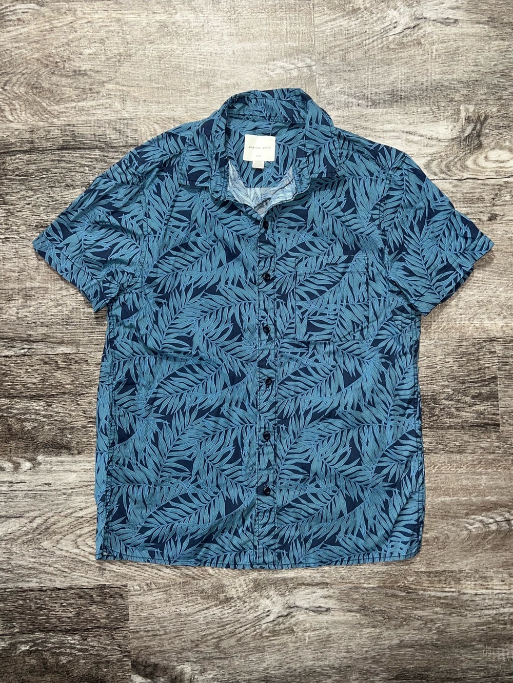 American Eagle Flex Blue Hawaiian Button Down Short Sleeve Shirt Mens Size Small
